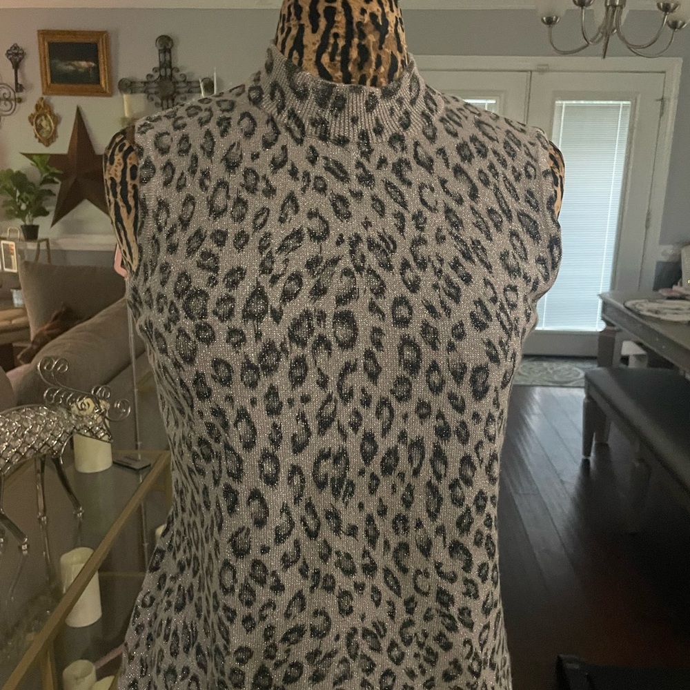 Kathie Lee Collection Gray Leopard Print Blouse